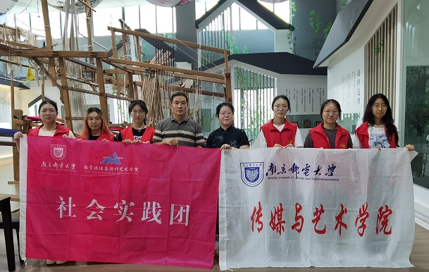 【6】学生合影.jpg 【6】学生合影.jpg